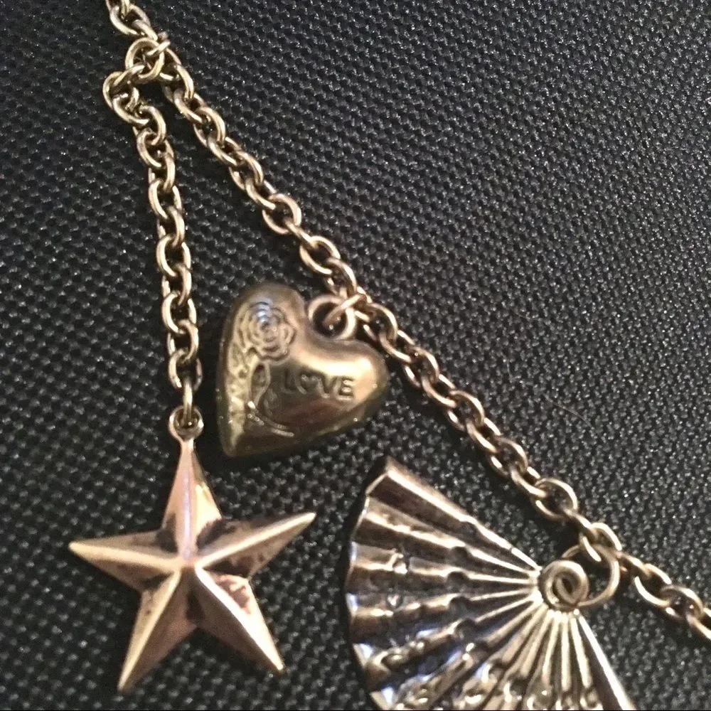 NWOT Heart Star Charm Dangle Chain Gold Necklace